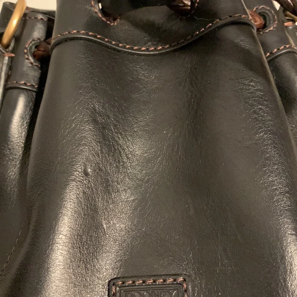 💕Dooney & Bourke Florentine Leather Small Bucketbag - Picture 3 of 7